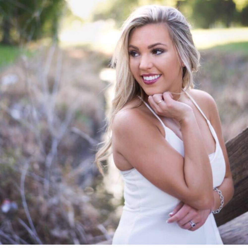 Meet your Posher, Sara